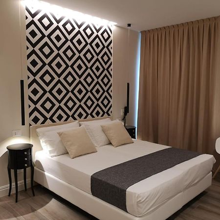 ลุกซ์มารี โฮเทล แอนด์ สปา Hotel กัสเตลลัมมาเร เดล โกลโฟ ภายนอก รูปภาพ